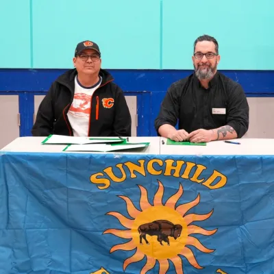 -	Clint McHugh, Councillor, Sunchild First Nation and David Pye, Dean, School of Trades and Technology, RDP