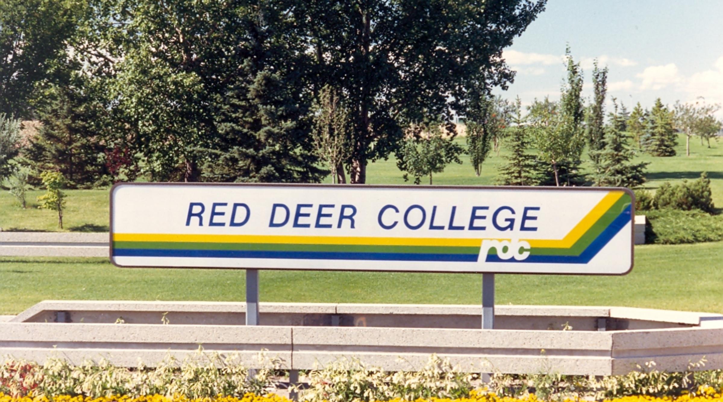 An archival photo of the old sign for Red Deer College