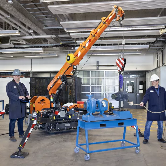 Operating a crane in the CIM-TAC